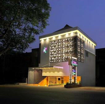 Hotel Park Residency Kodungallur