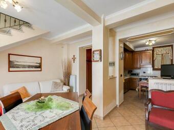 Classy Holiday Home In Aielli With Terrace