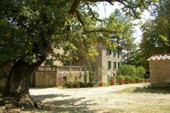 Badia Agnano Villa Sleeps 18 Pool Wifi