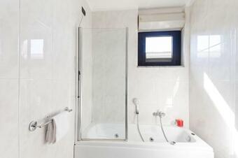 Bari Waterfront Apartment