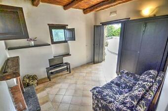 Calvanico Villa Sleeps 6 Air Con