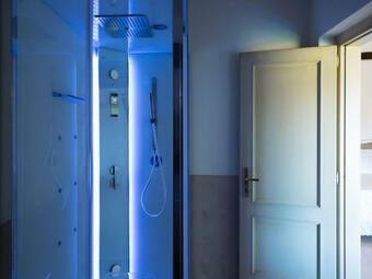 Elegant Cottage In Papiano With Whirlpool