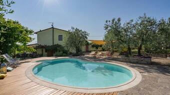 Villa Buca Delle Fate 8