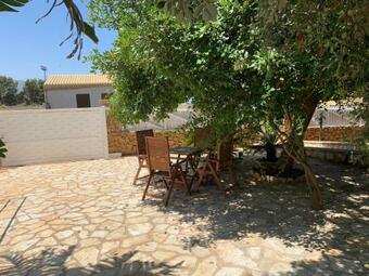 Villa Con Piscina Sicana