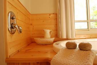 Lodge Bikta Barava
