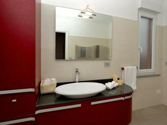 House With 2 Bedrooms In Loano With Wonderful Sea View Terrace And Wifi