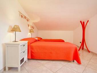 Spacious Villa With Garden In Marsala Sicily