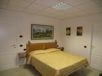 Montelupo Fiorentino Villa Sleeps 17 Pool Air Con