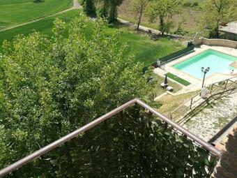 Whole Country House With 48 Beds Into 8 Apartmans