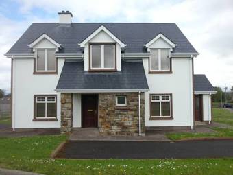 Duncarbury Heights - 4 Bedroom Detached House