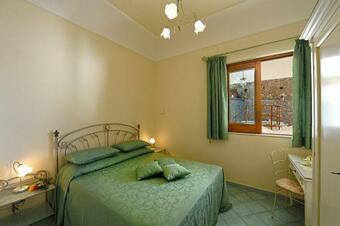 Positano Villa Sleeps 4 Pool Air Con Wifi