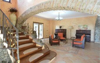 Stunning Home In Saline Ioniche W/ Outdoor Swimming Pool, Wifi And 4 Bedrooms