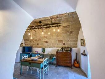 Lamia Essenza Piscina Esclusiva