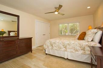 Twin Palms By Grand Cayman Villas