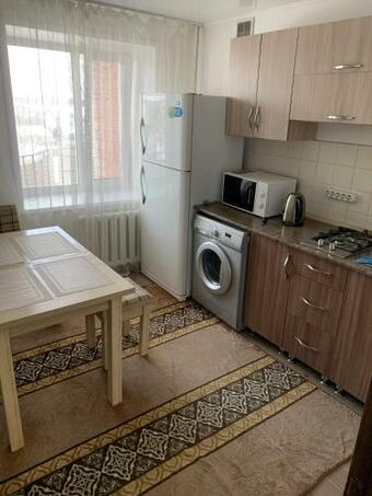 Apartment On Auezova 59