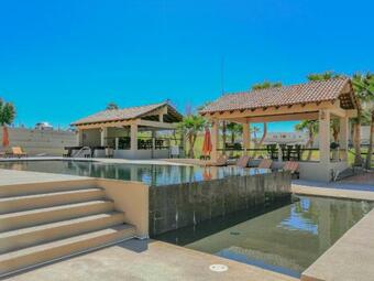 Apartamento Admire Sea View From A Stunning Condo By Premium