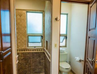 Cabo Hacienda With Concierge, Private Pool And Beach!