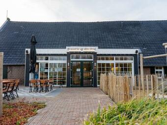 Holiday Home Resort De Kraaijenbergse Plassen-3