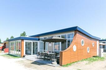 Hotel 6p Luxe Bungalow Met Serre