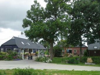 Bed & Breakfast Hotel De Diekn