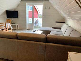 Apartment Tjellst� XI