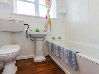 Snowbound Cottage - Raetihi Holiday Home