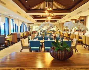 Hotel The Bayleaf Cavite