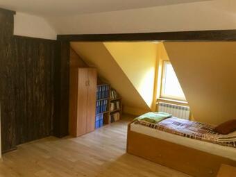 Apartament Pod Garbem