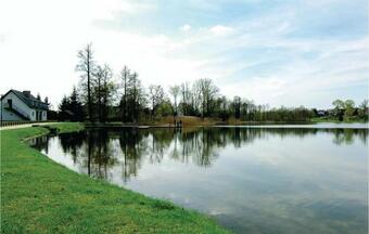 Two-bedroom Holiday Home In Osno Lubuskie