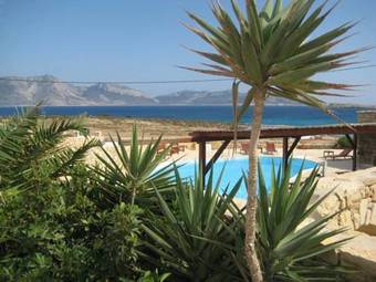 Paradise Resort Hotel