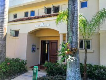 Villa Iris 2 Story Ocean View Villa W/ Pool Access