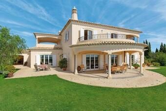 Villa With 4 Bedrooms In Tunes With Wonderful Sea View Private Pool Enclosed Garden 7 Km From The Beach