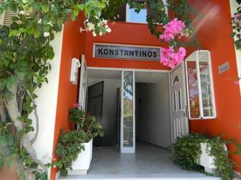 Konstantinos Apartments