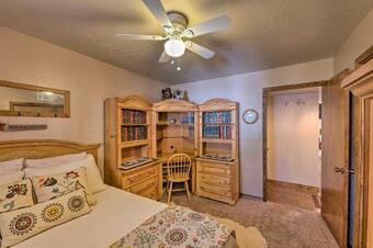 Pinetop Cabin With Yard Less Than 6 Mi To Woodland Lake Park