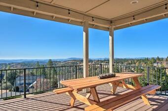 Murphys Retreat With Canyon Views And Game Room