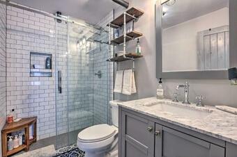 Apartamento Renovated Georgetown Condo With Mountain Views!