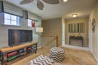 Townhome With Amenities 4 Miles From Bethany Beach!