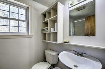 Apartamento Quaint Lincolnville Hideaway, 2 2 Mi To Beach