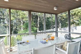 212 Secluded Location Expansive Views On Every Floor Theater Room And Wet Bar