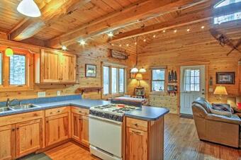 Remote Pentwater Cabin In The Woods 5 Mi To Dtwn
