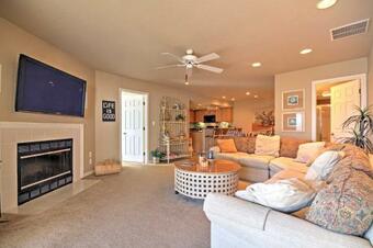 Apartamento Luxe Lakeside Regatta Bay Getaway With Pool Access!