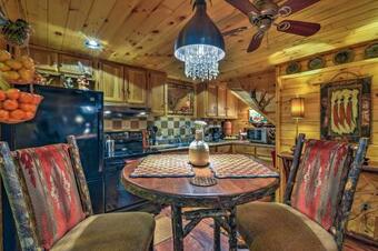 Waterfall Cabin In The Pisgah National Forest!