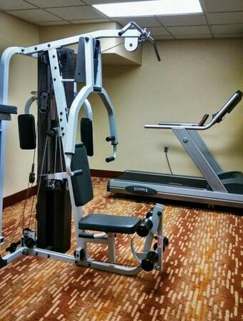 Hotel Chieftain Conference Center