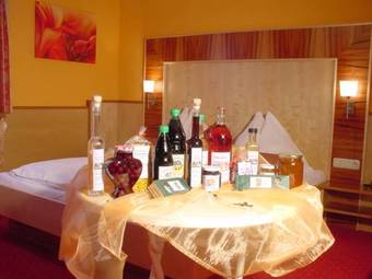 Hotel Garni Thermengl�ck