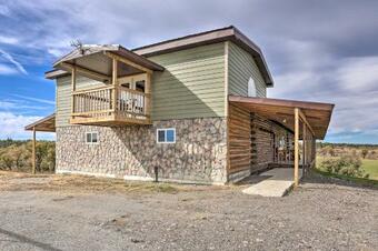 Custom Belle Fourche Cabin Big Group Retreat