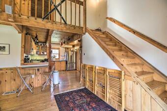 Secluded Upscale Cabin - Near Jay Peak Resort