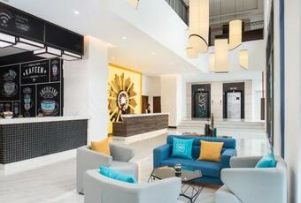 X2 Vibe Viet Tri Hotel