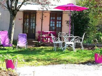 Apartment With One Bedroom In Villeneuve With Enclosed Garden And Wifi