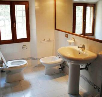 Vescovado Villa Sleeps 22 Pool Wifi