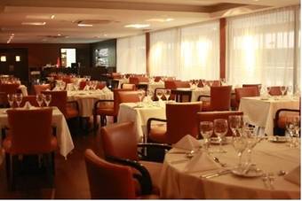 Howard Johnson Hotel & Casino